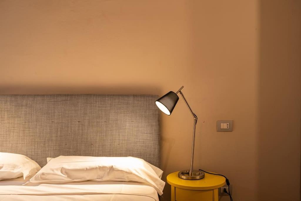 Crocetta Traviata Bilocale I Piano - Mirable Pm Apartment