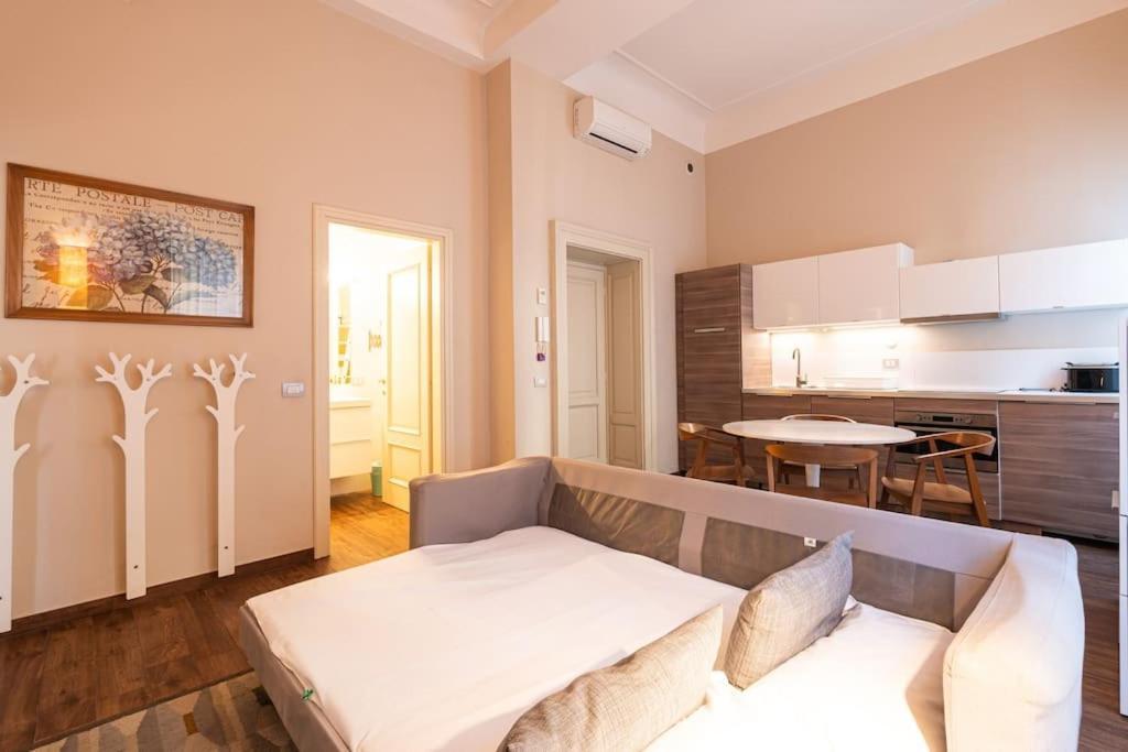 Crocetta Traviata Bilocale I Piano - Mirable Pm Apartment