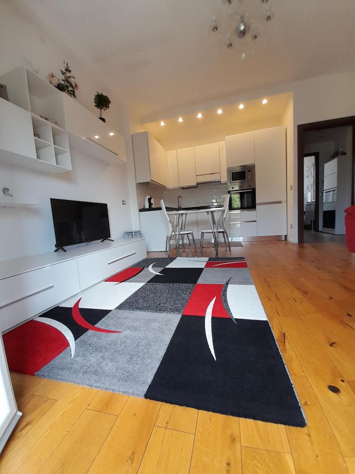 Bellissimo Zona 8 Apartamento