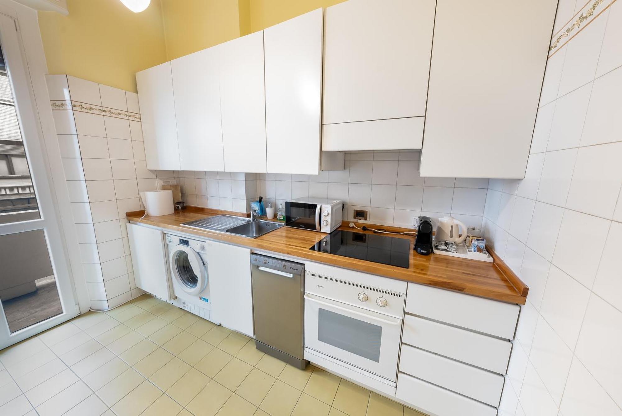 Tra Via Brera E Via Spiga, Deluxe Apartment *