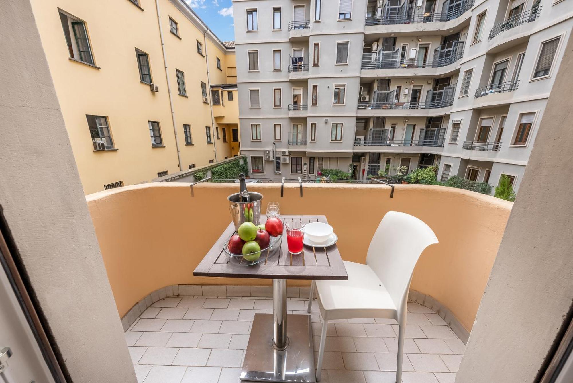 Apartment Tra Via Brera E Via Spiga, Deluxe Milan