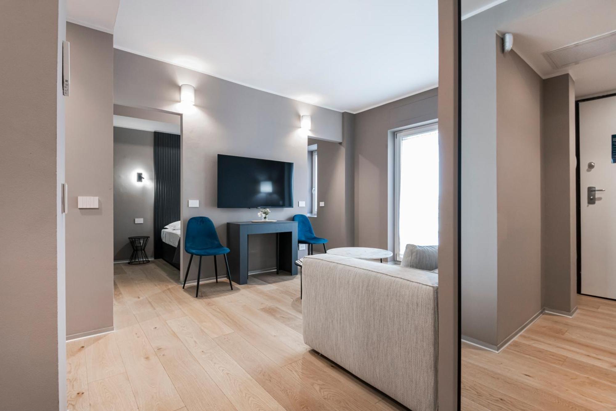 Easylife - Modern With Garden Milão