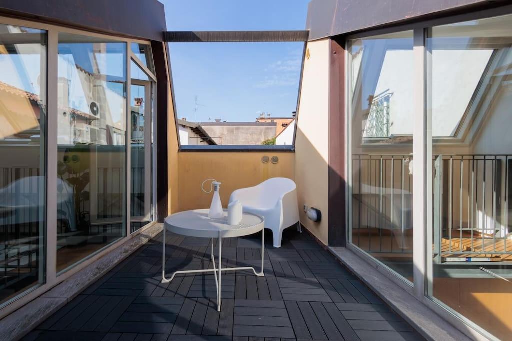 Apartment Urban House - Bright House Navigli Center Milan