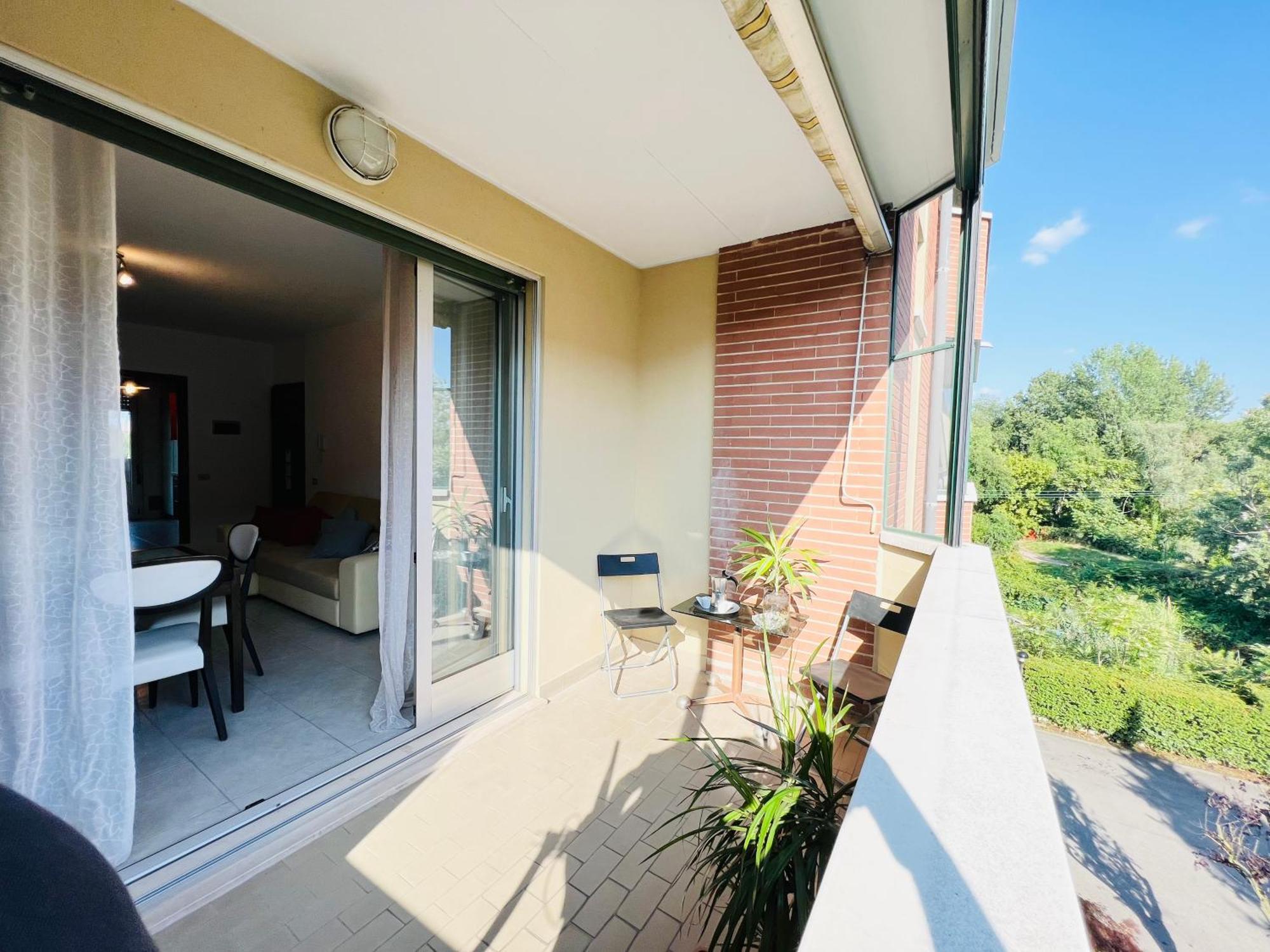 Very Big With 2 Balcony In Navigli District Apartment Milan