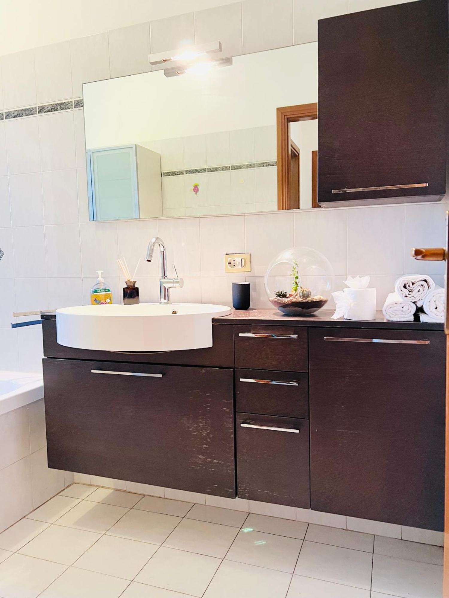 Very Big With 2 Balcony In Navigli District Apartment Milan