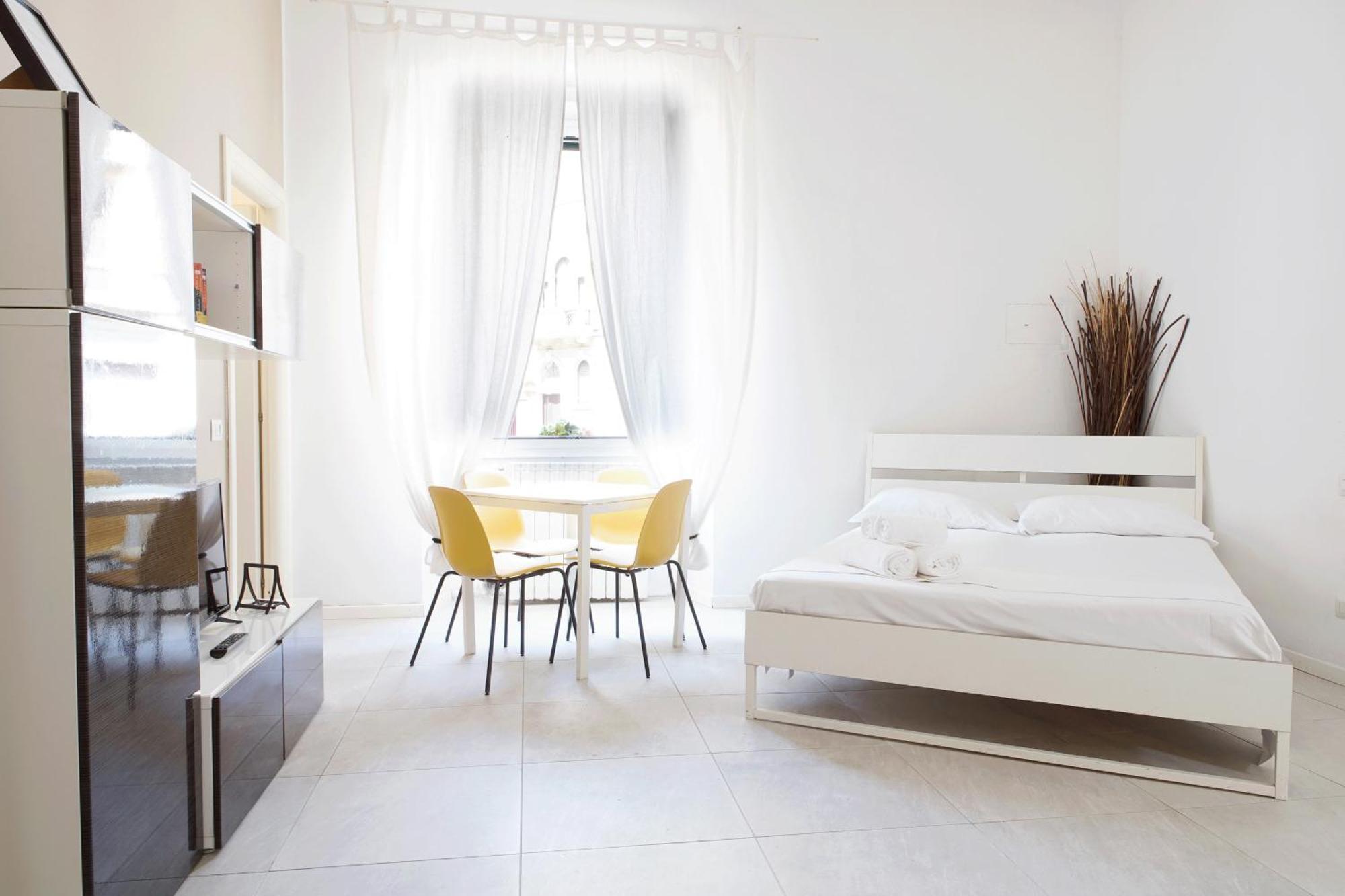 Apartment Smart Station Milan