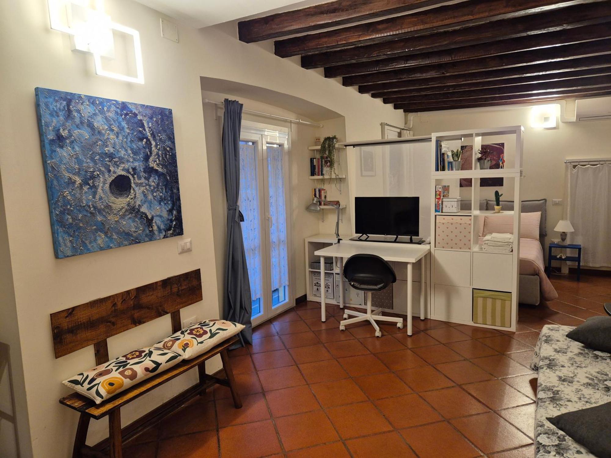 Apartment Open Space In Porta Venezia Milan