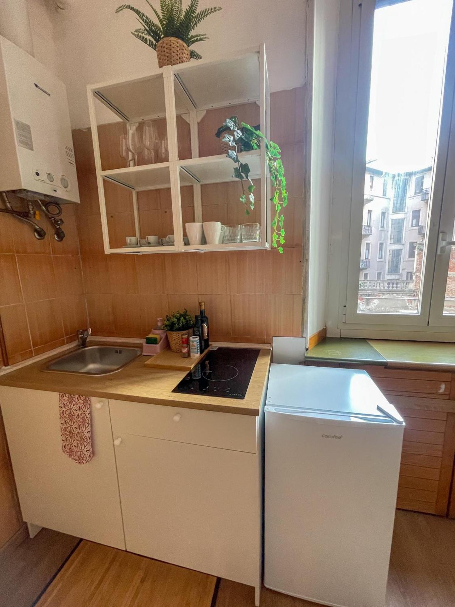 Dea Dreams - Old Style Apartment *