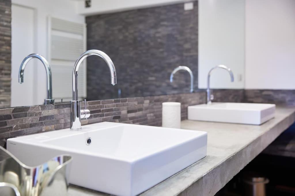 Ampia Casa Indipendente Con Giardino Privato Apartment Milan