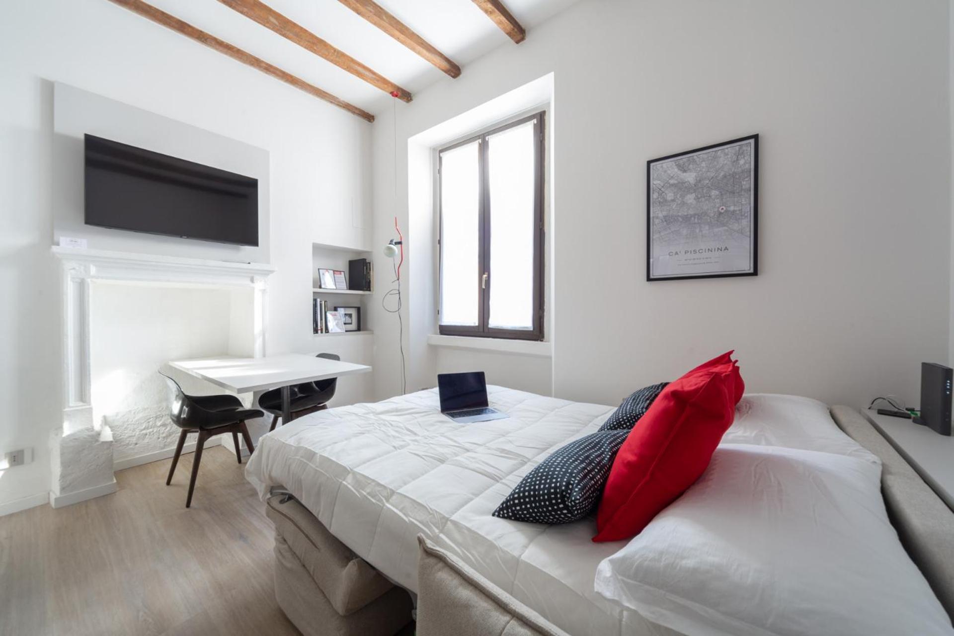 Stylish Loft In Porta Romana Milan