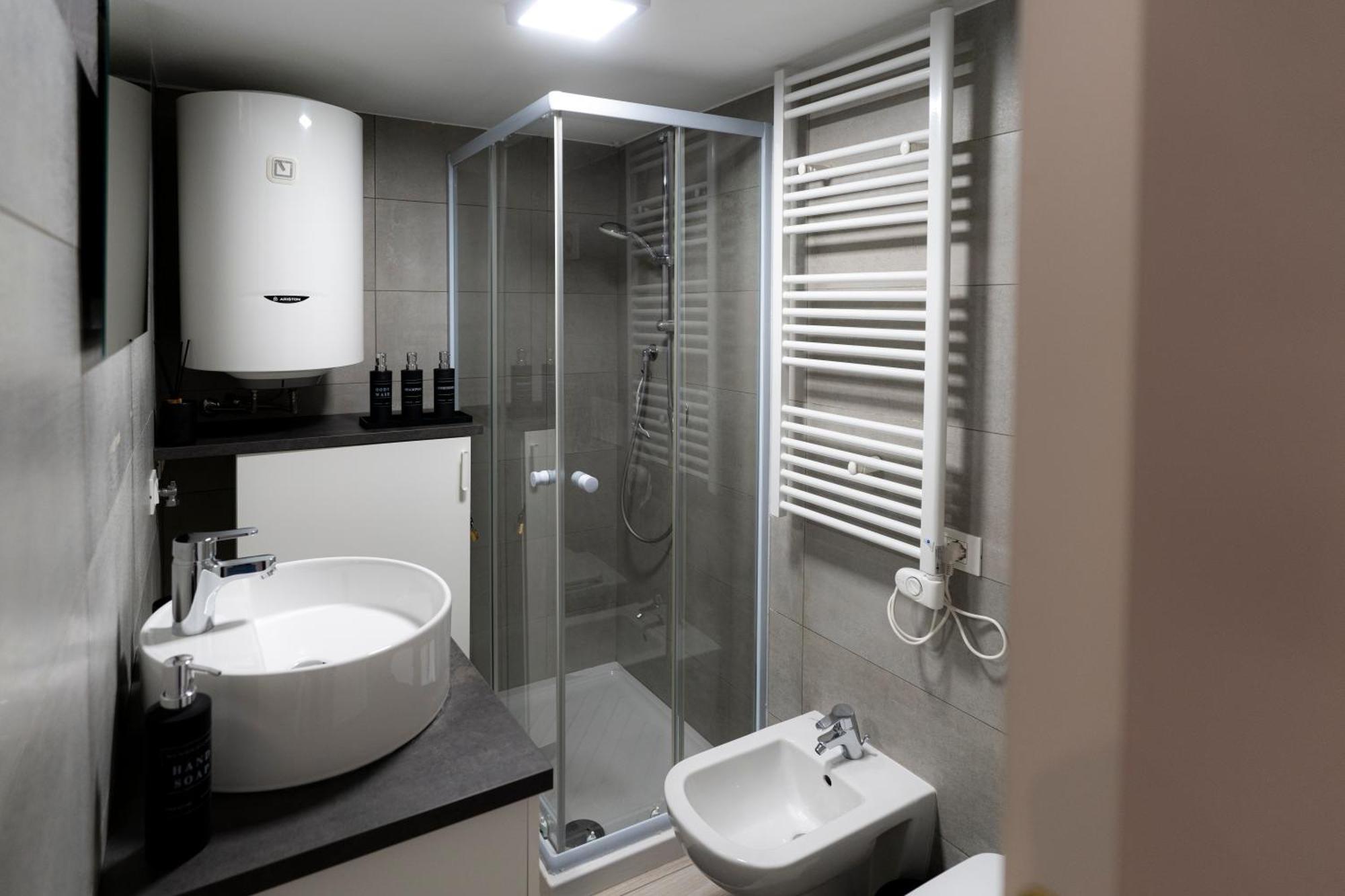 Apartment The Cozy Corner - Feel At - M3 Maciachini Milan