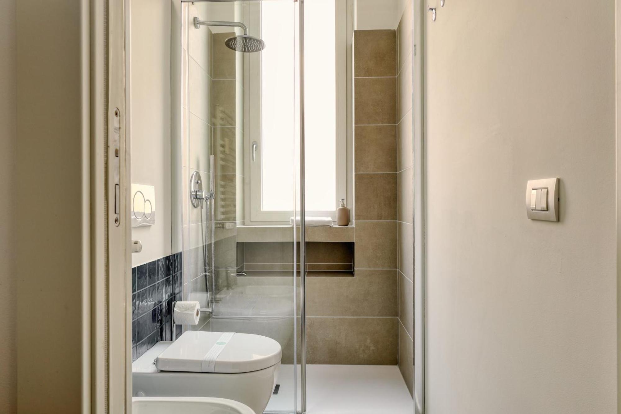 Just Urban - Bright And Beautiful - Corso Genova Apartment *