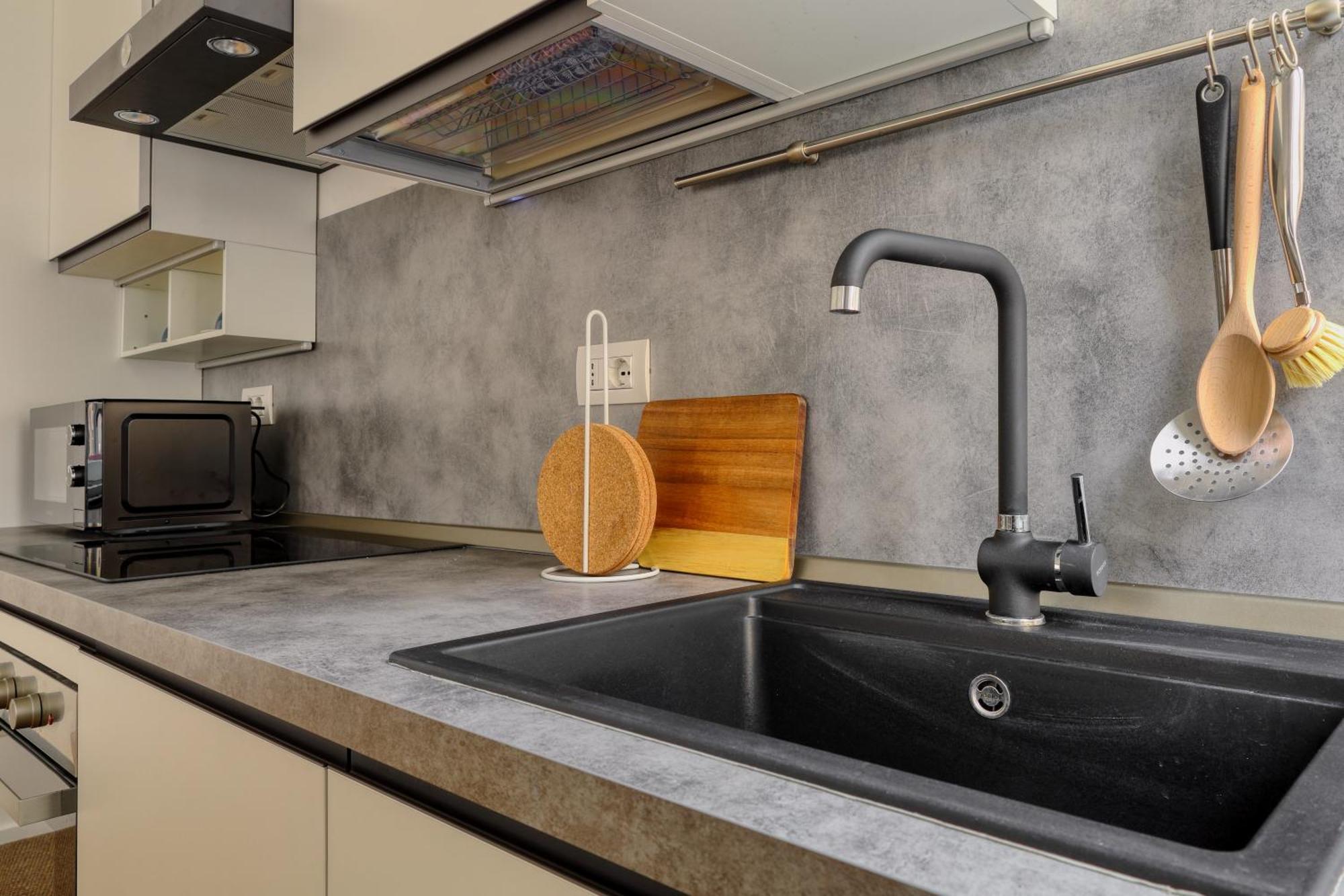 Apartment Just Urban - Bright And Beautiful - Corso Genova Milan