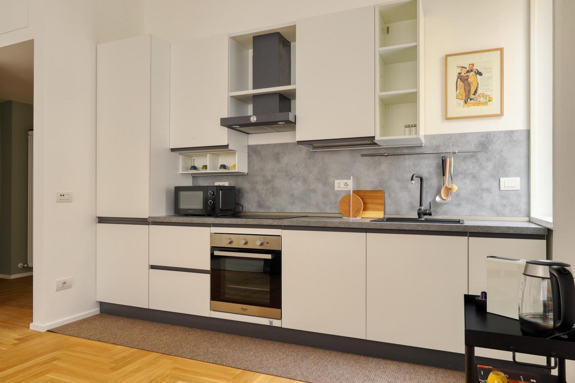 Just Urban - Bright And Beautiful - Corso Genova Apartment Milan