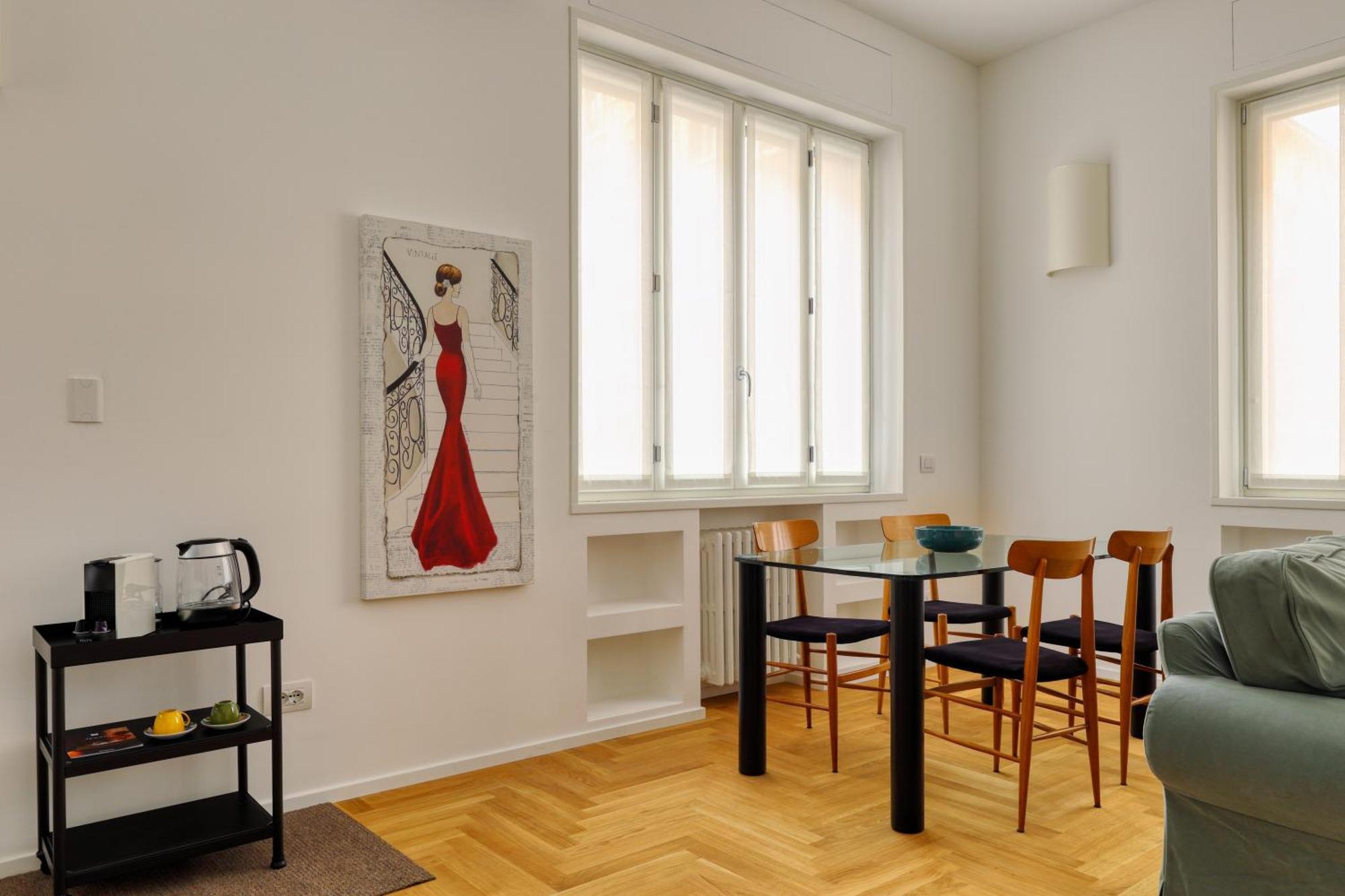 Just Urban - Bright And Beautiful - Corso Genova Apartment
