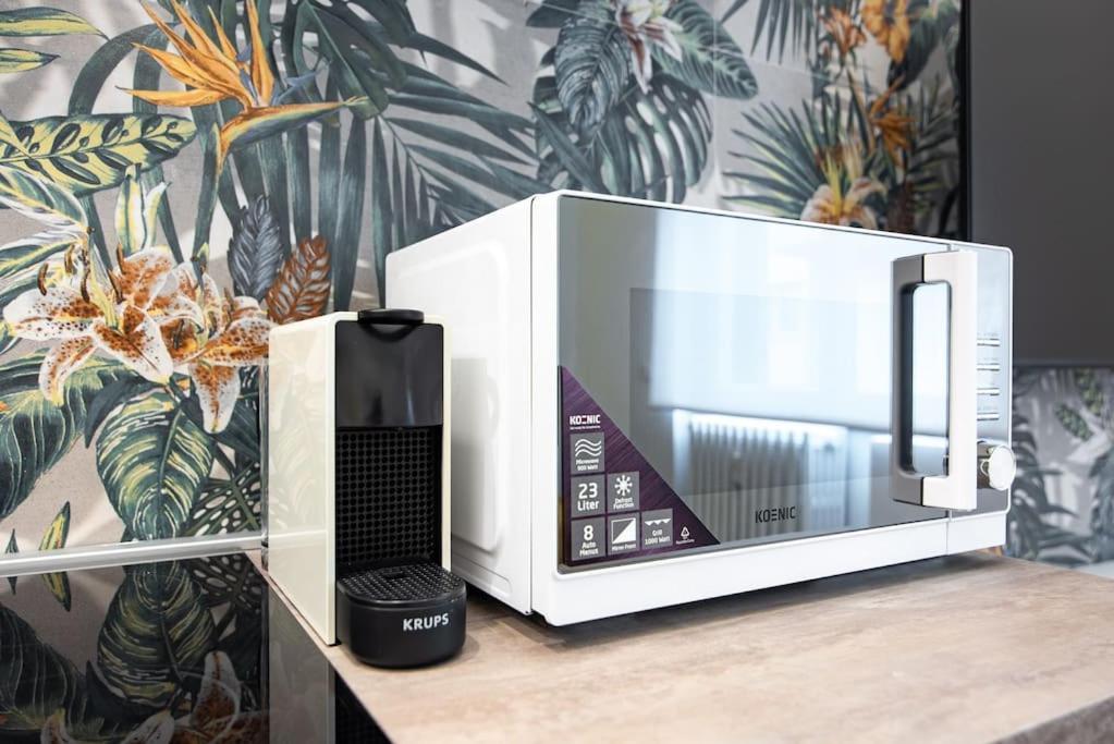 Apartment Modern Apartment Ac, Wifi Next To 2 Metro Line Stations And City Life Area *