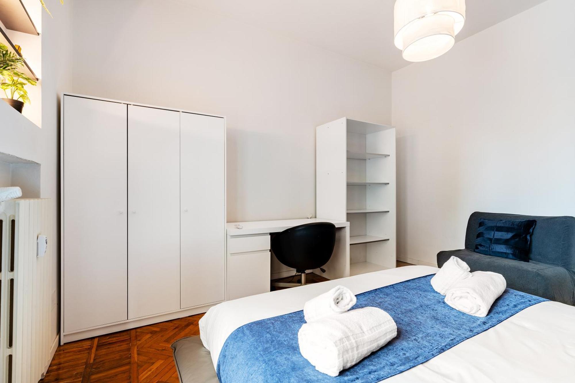 Apartment Citylife View And 10 Minutes By Walk Modern Milan