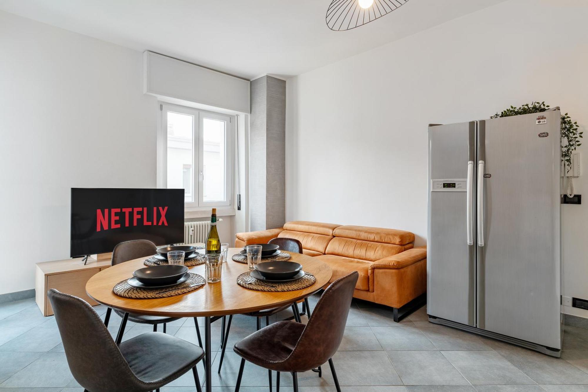 Citylife View And 10 Minutes By Walk Modern Apartment *