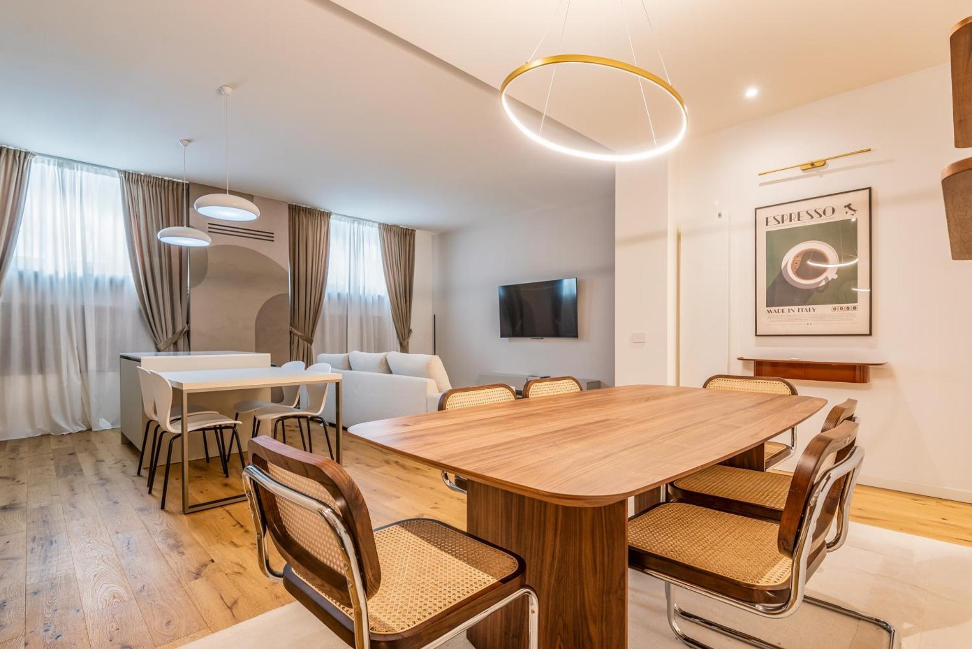 Brand New Via Melzi D'eril 18 4 Pax Apartment