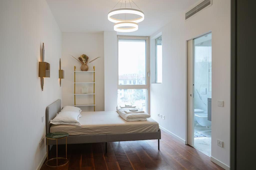Apartment Isola 10 Milan