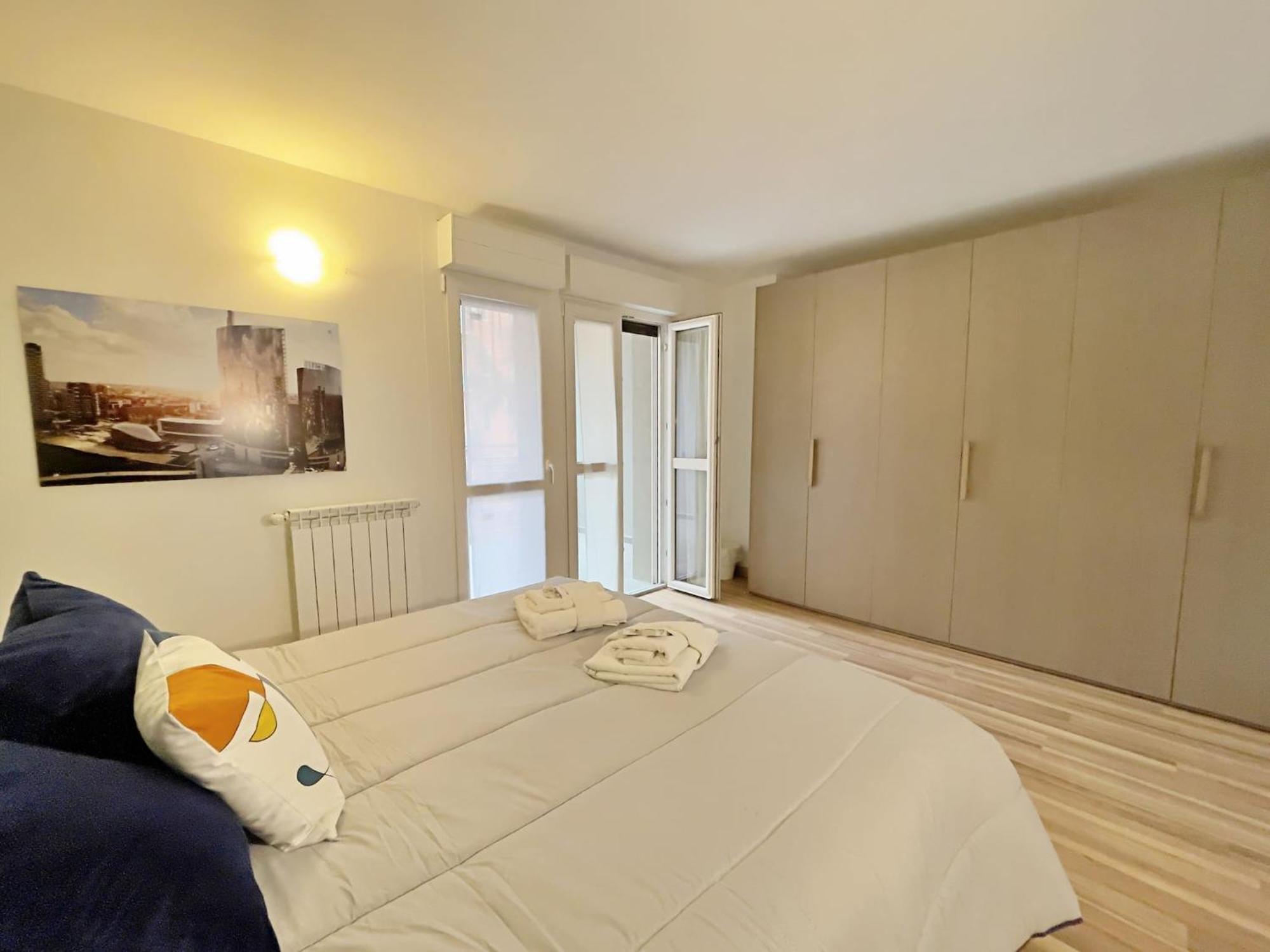 Apartment Modern Near Center Milan