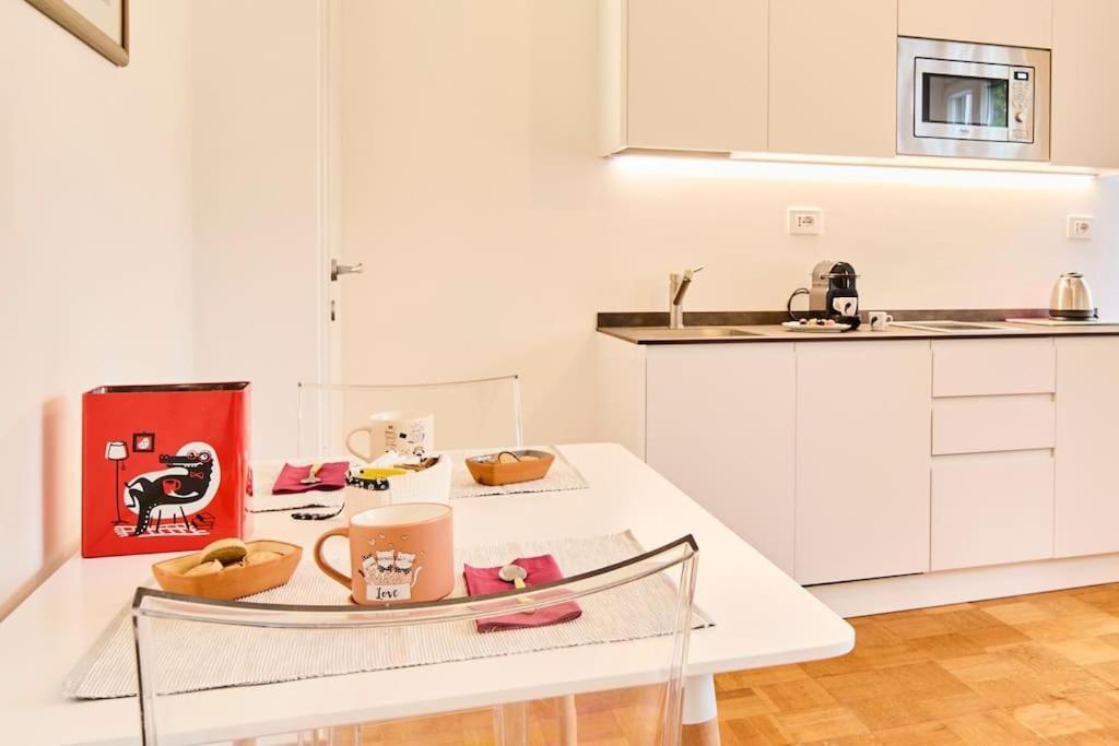 Apartment Nuovissimo Bilocale Naba Navigli Milan