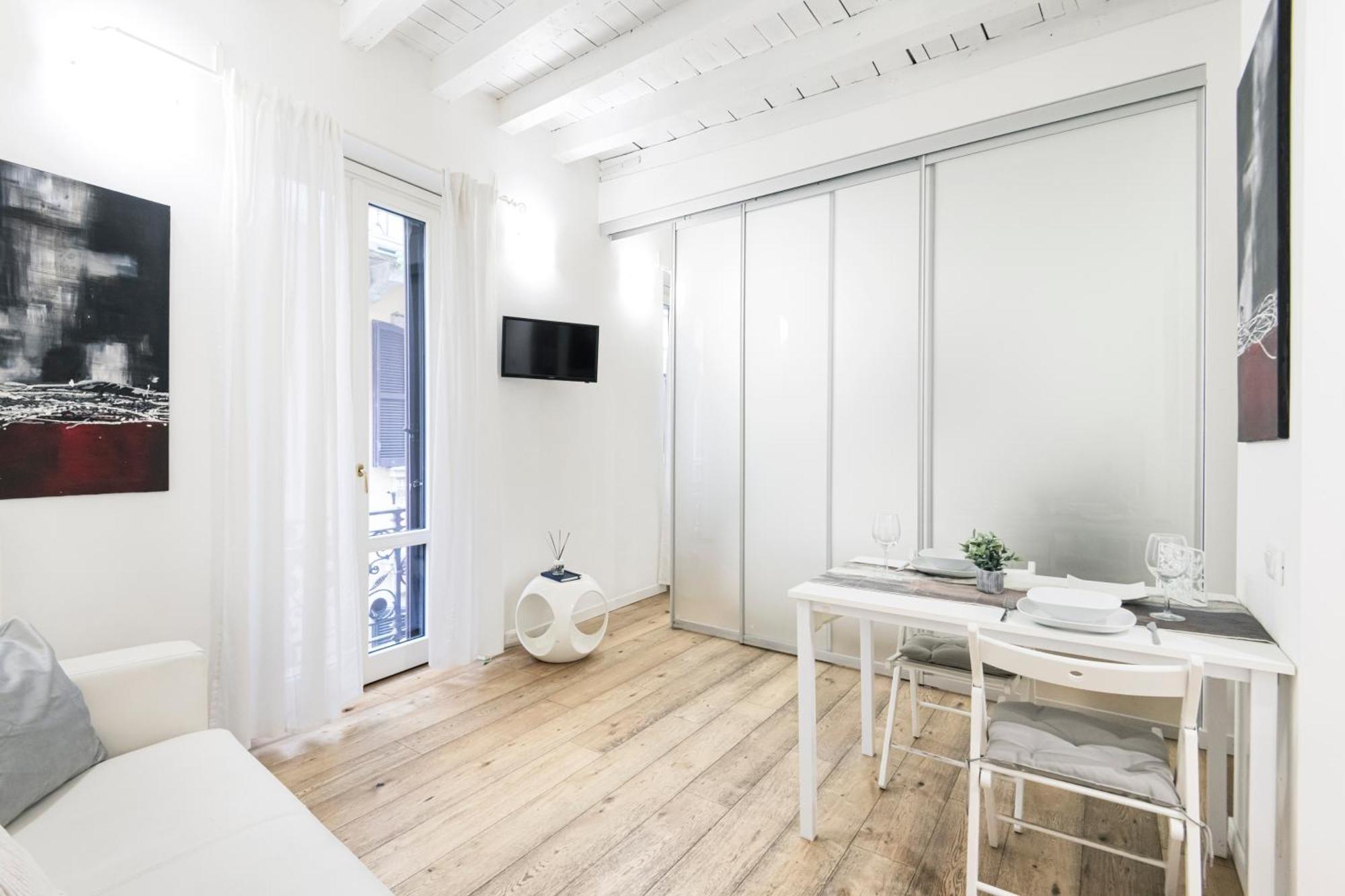 Amazing, New & Fully Furnished In Duomo Milan