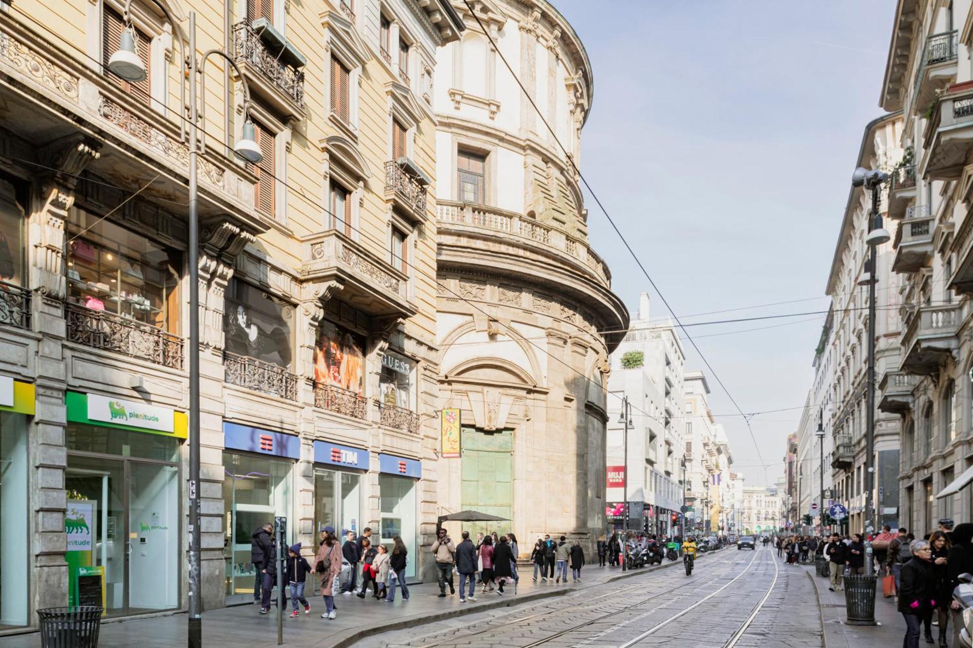 Apartment Amazing, New & Fully Furnished In Duomo *