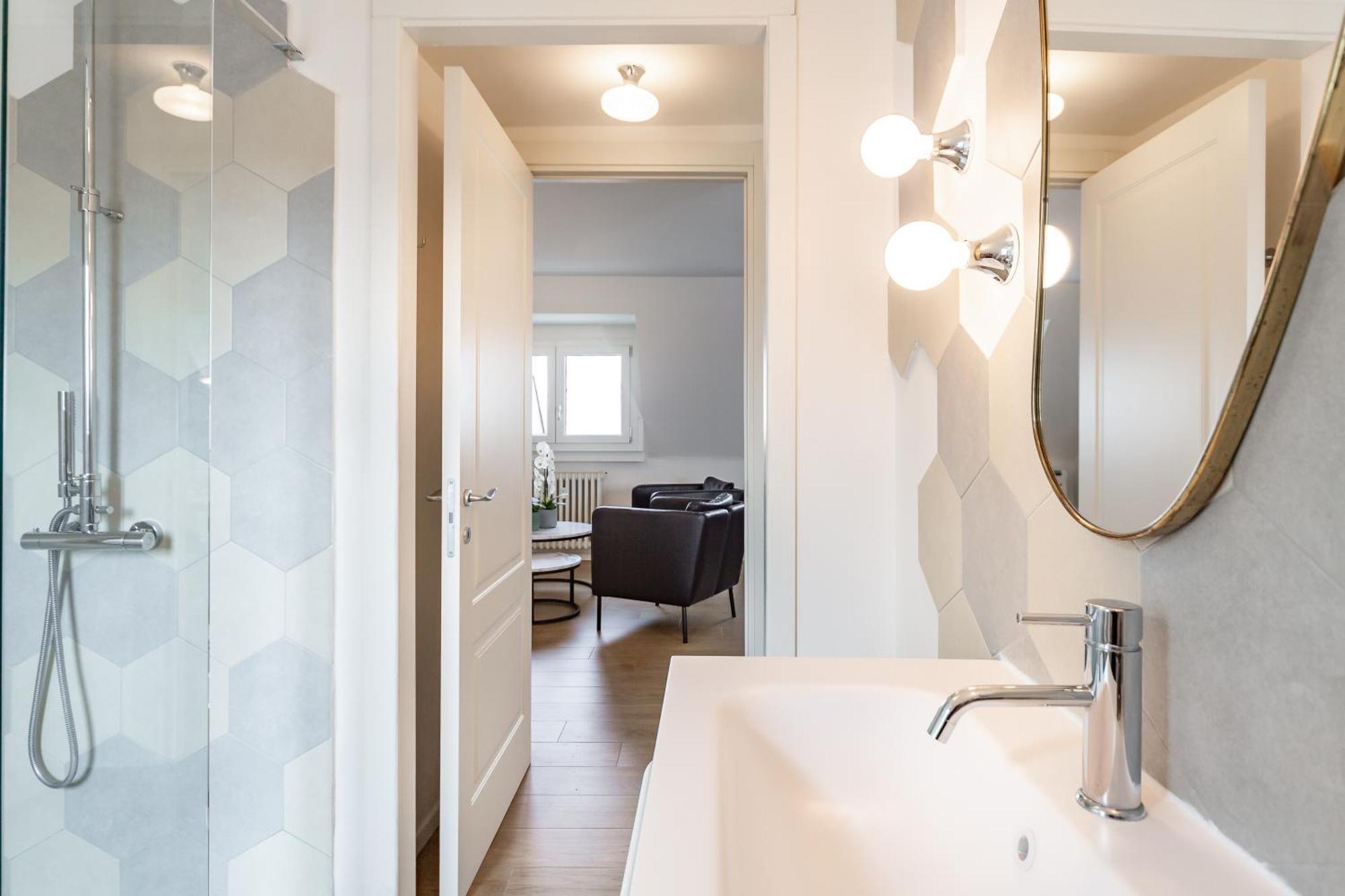 15 Min From Duomo & Brera