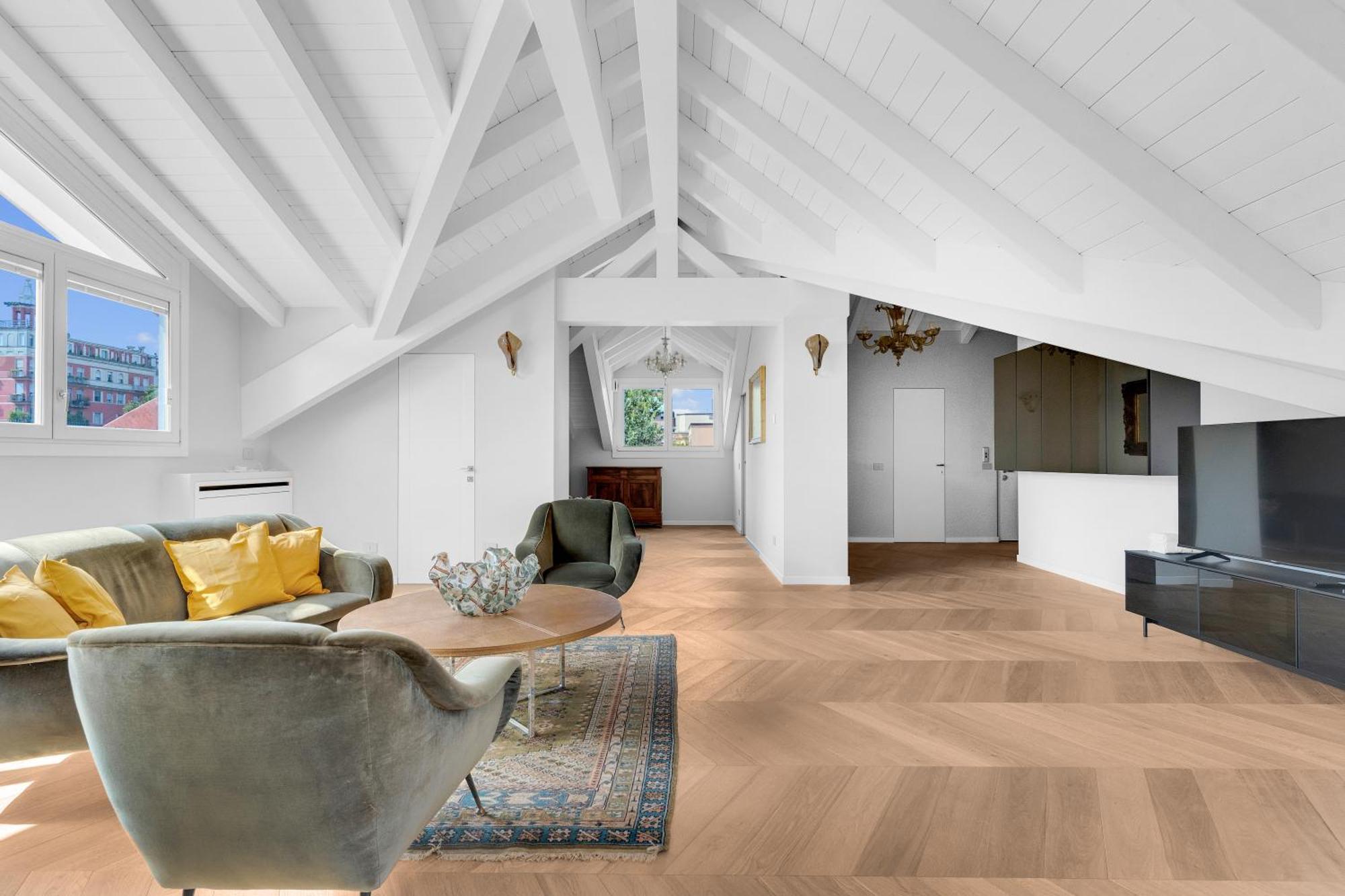 Citylife Penthouse By Ndp Rent *