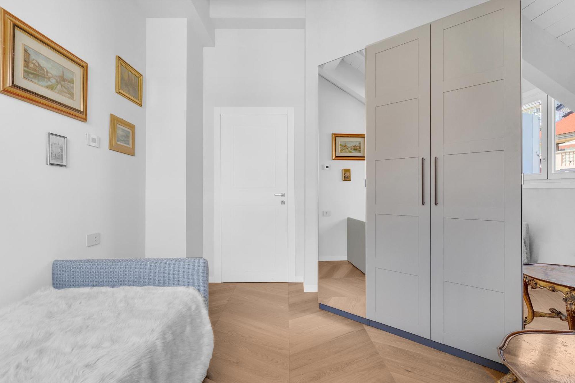Apartment Citylife Penthouse By Ndp Rent *