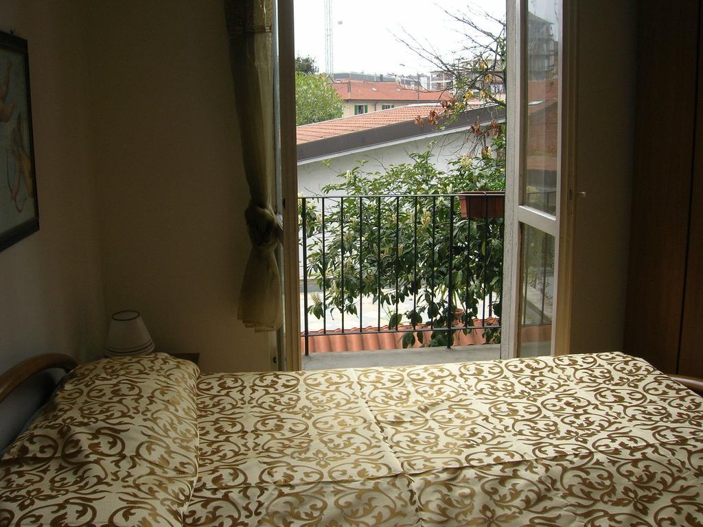 La Rondine * Milan