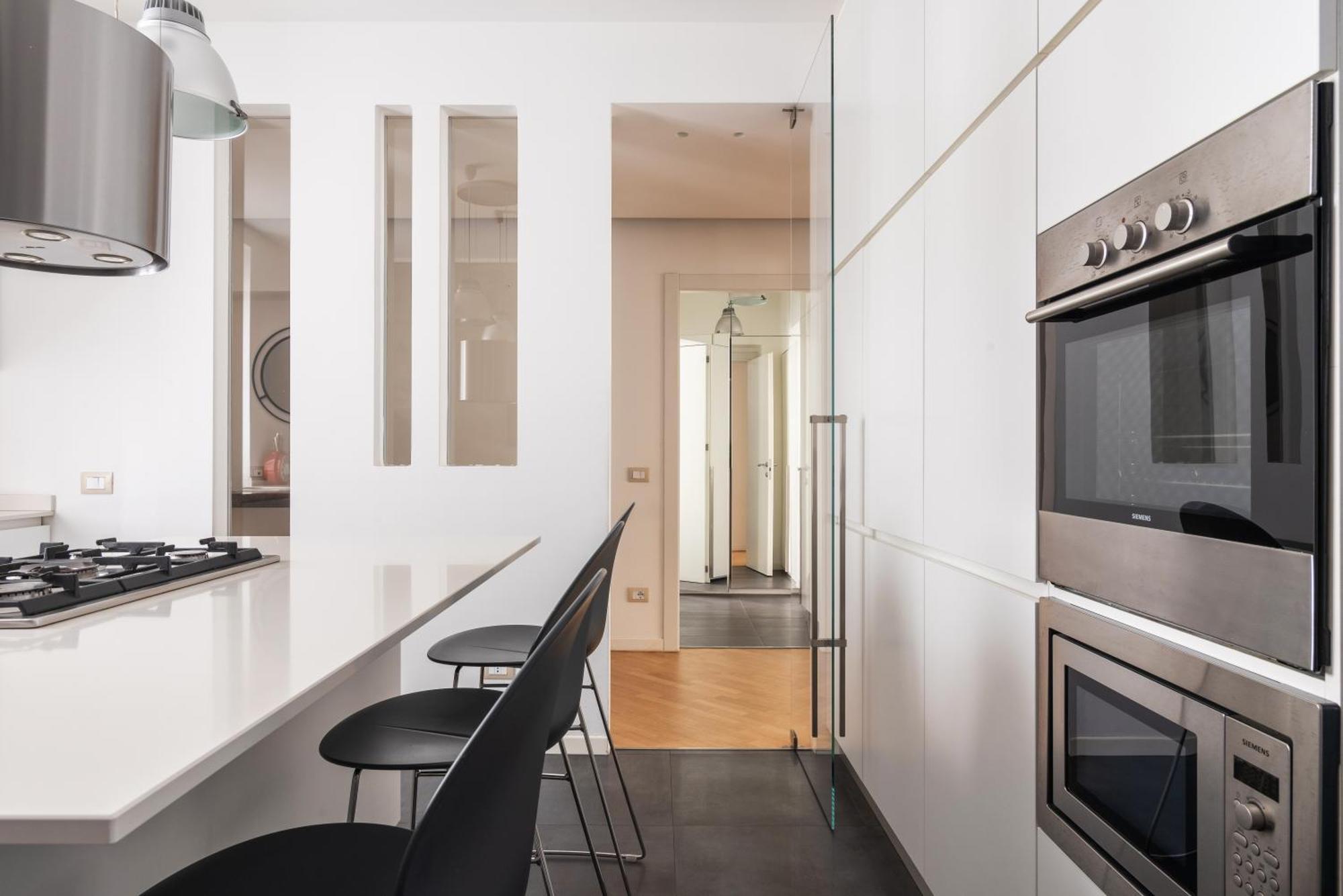 Ampio E Luminoso Trilocale In Zona Moscova Apartment *