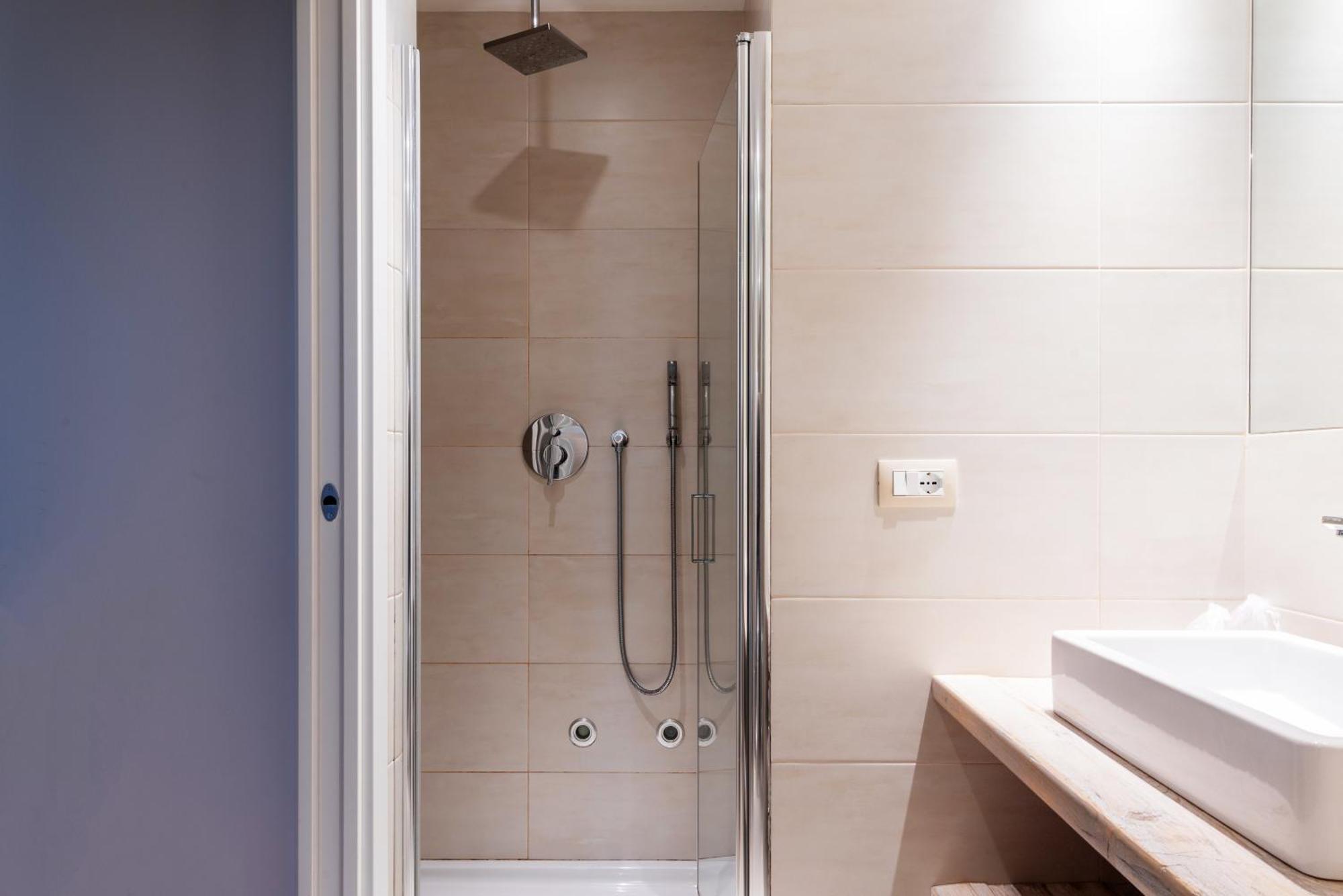 Ampio E Luminoso Trilocale In Zona Moscova Apartment