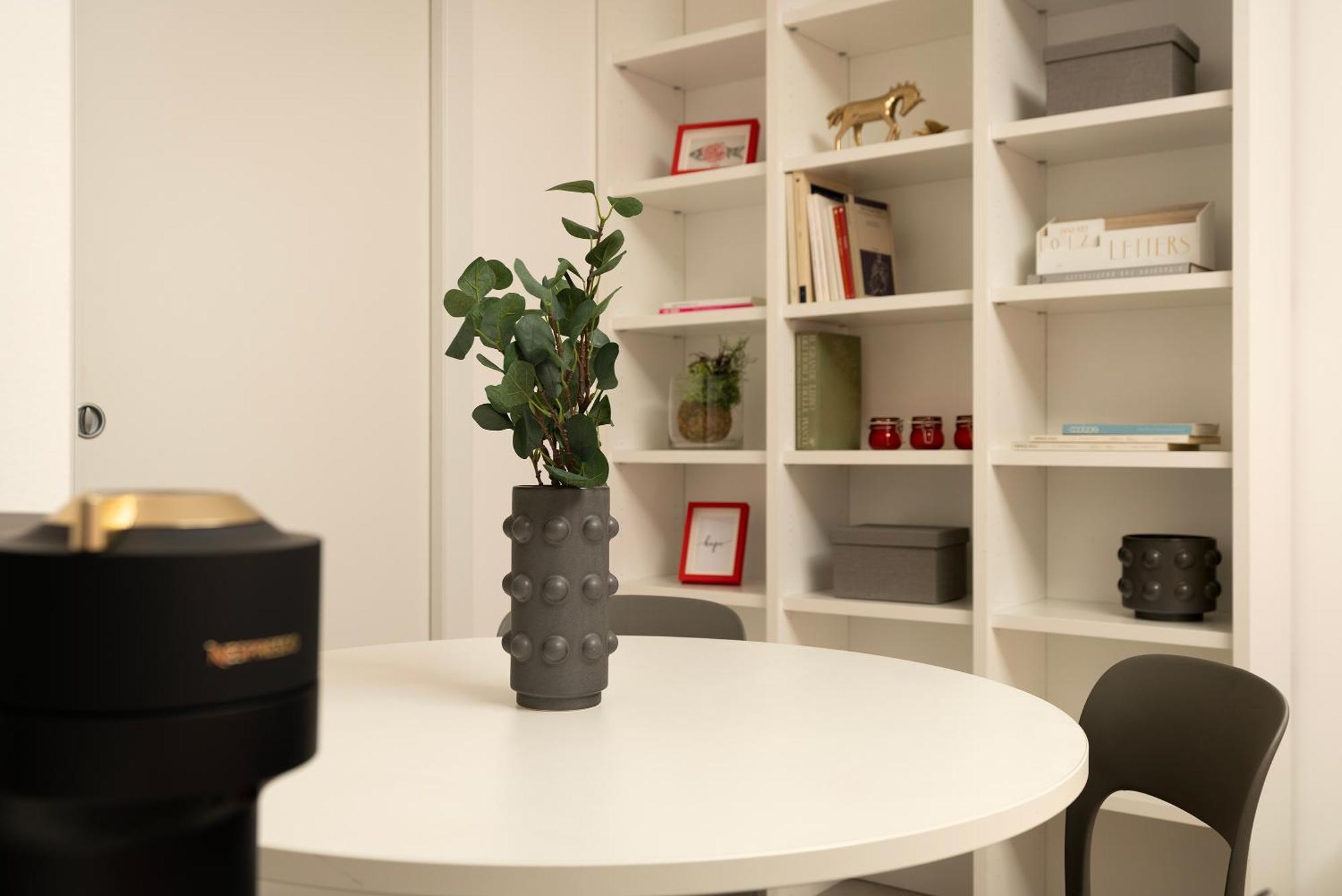 Apartment Santa Tecla Living Parini 9 *