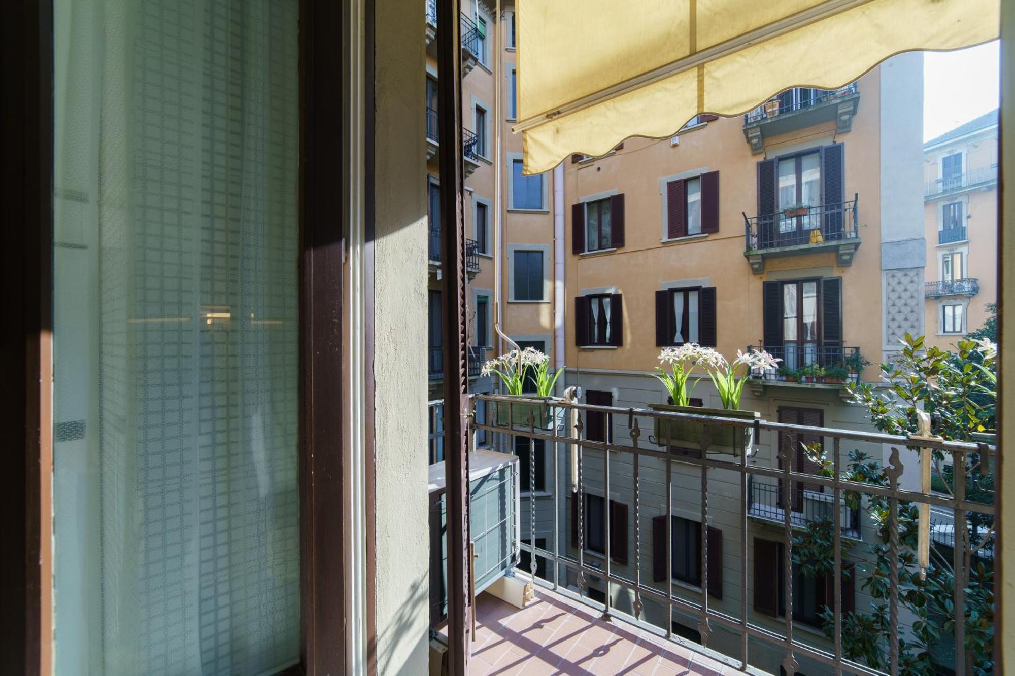 Intrho Vintage Flat Apartment Milan