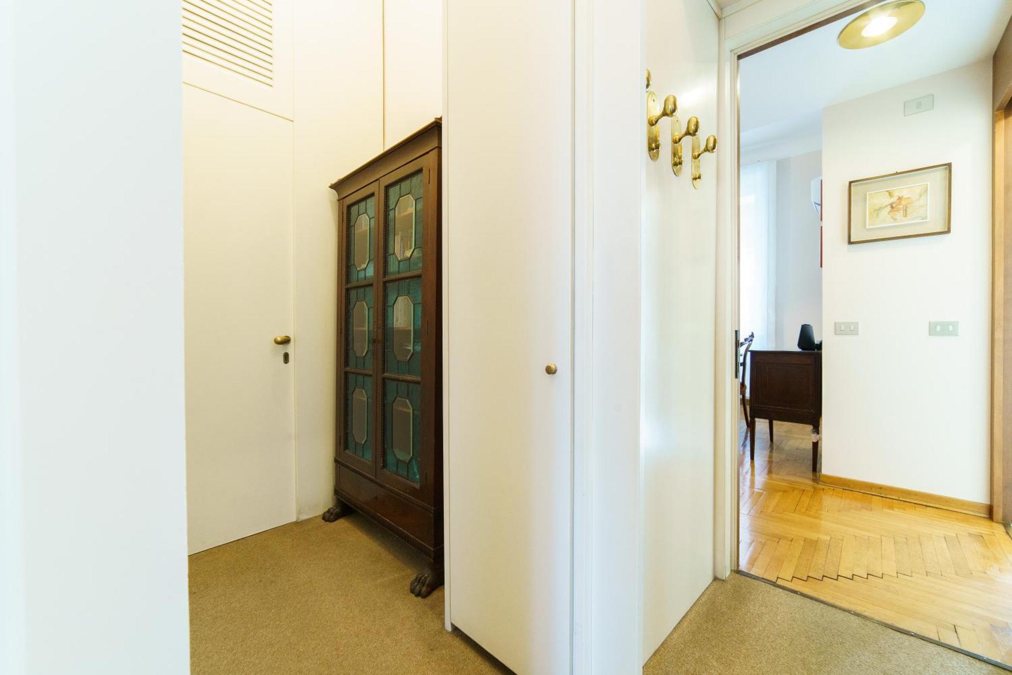 Intrho Vintage Flat * Milan