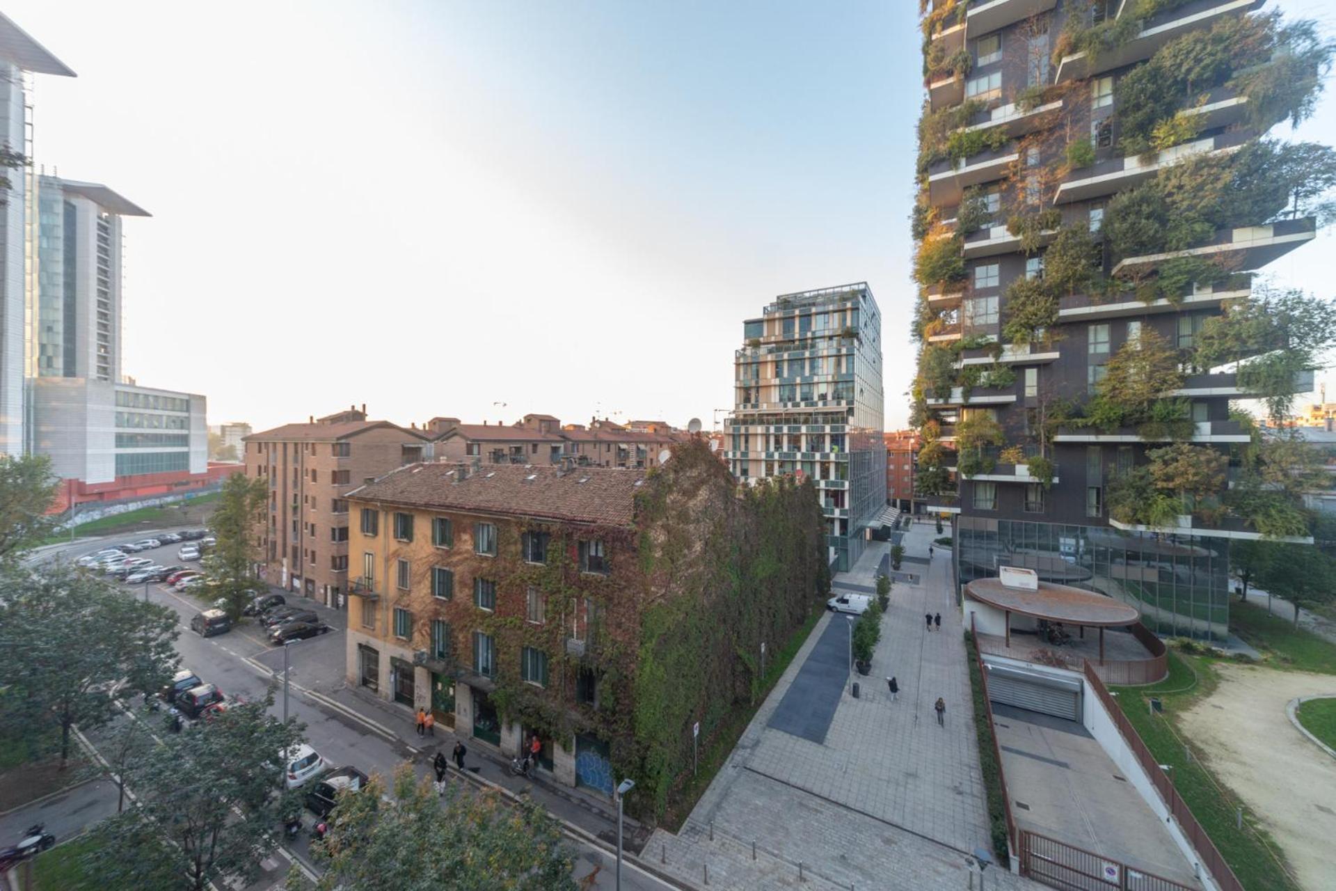 Modern Oasis Opposite Bosco Verticale Apartment Milan