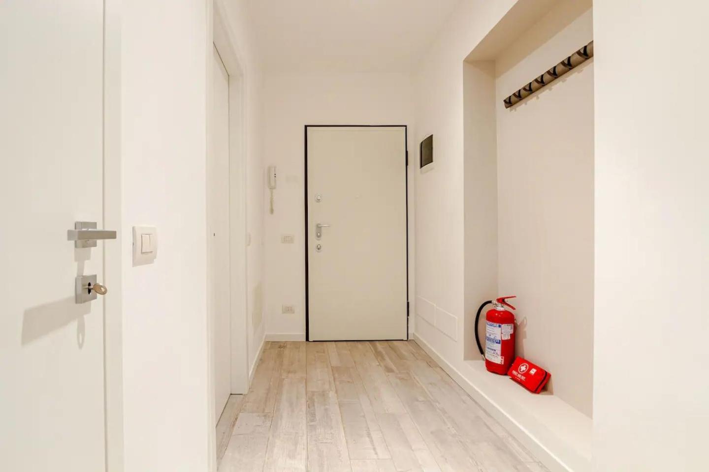 Elegance - - Via Spartaco - Porta Romana Apartamento