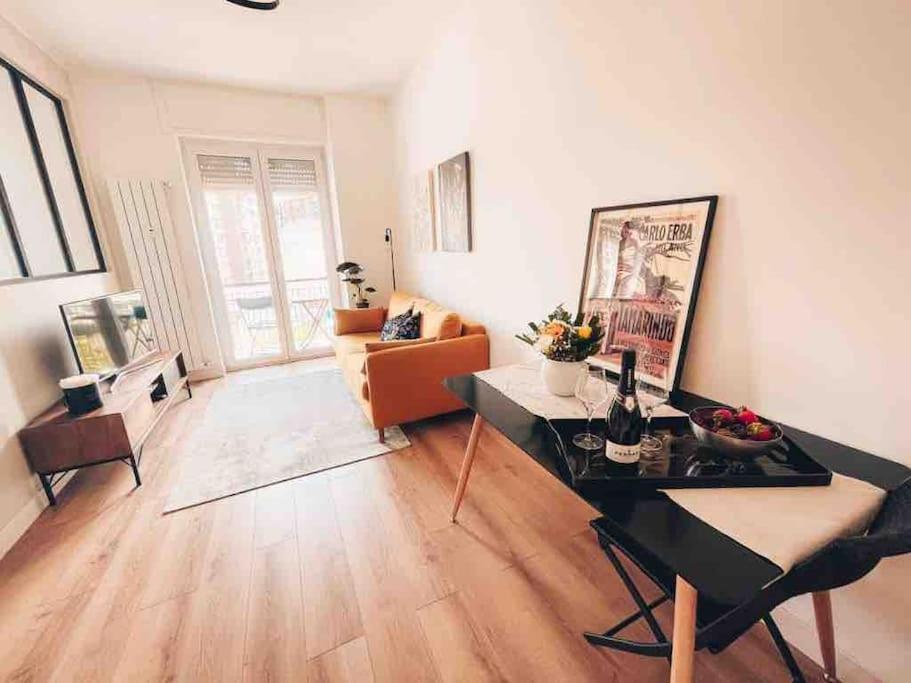Design Recently Renovated Apartment Milan