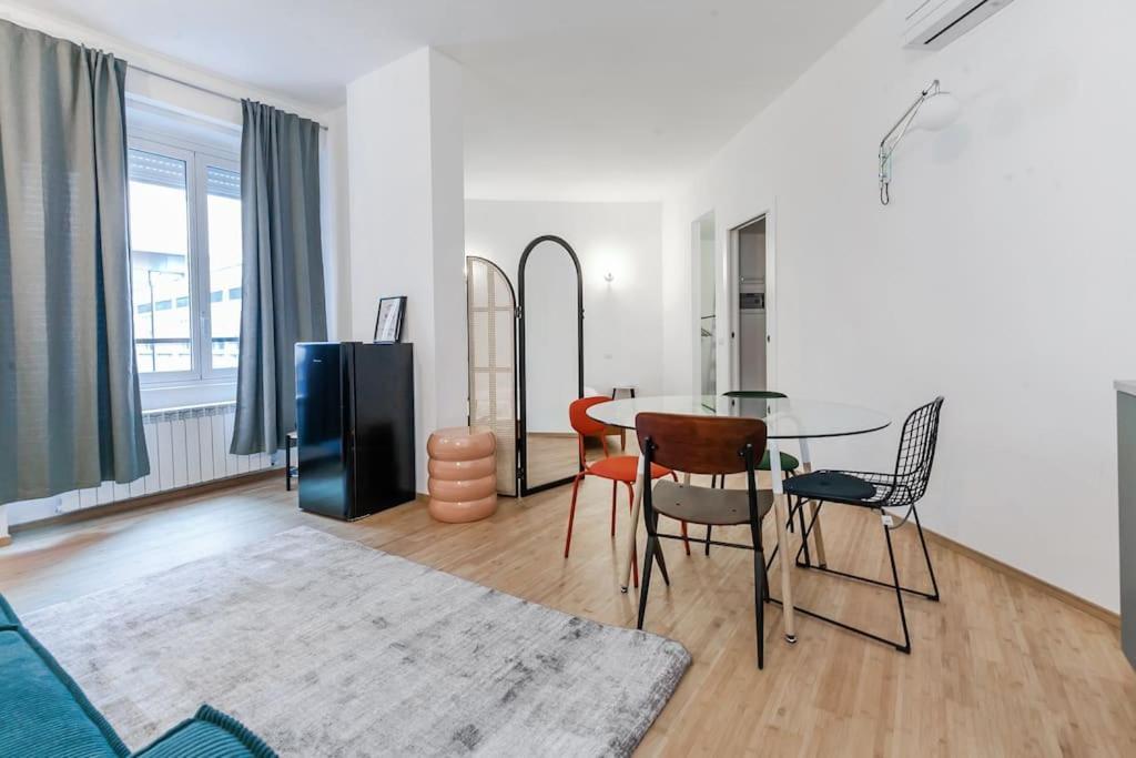 Apartment Di Design A Pochi Passi Da Metro E Centro Milan