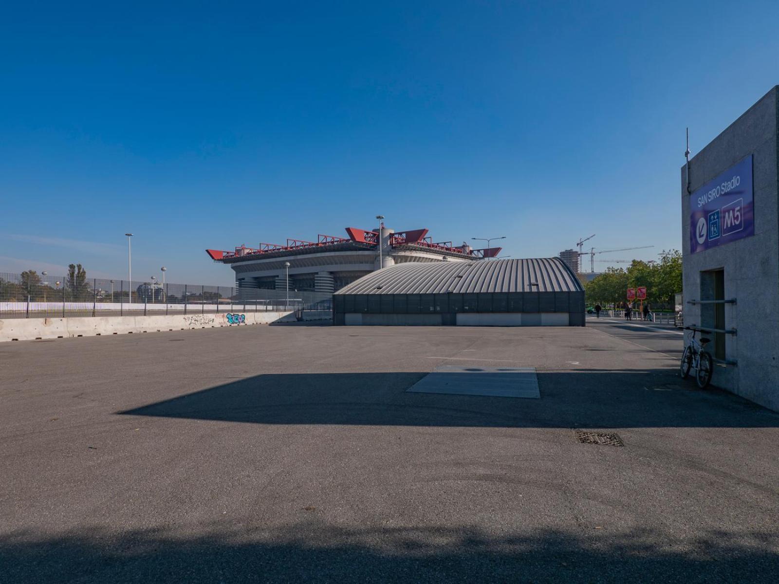 Apartment San Siro Sky View