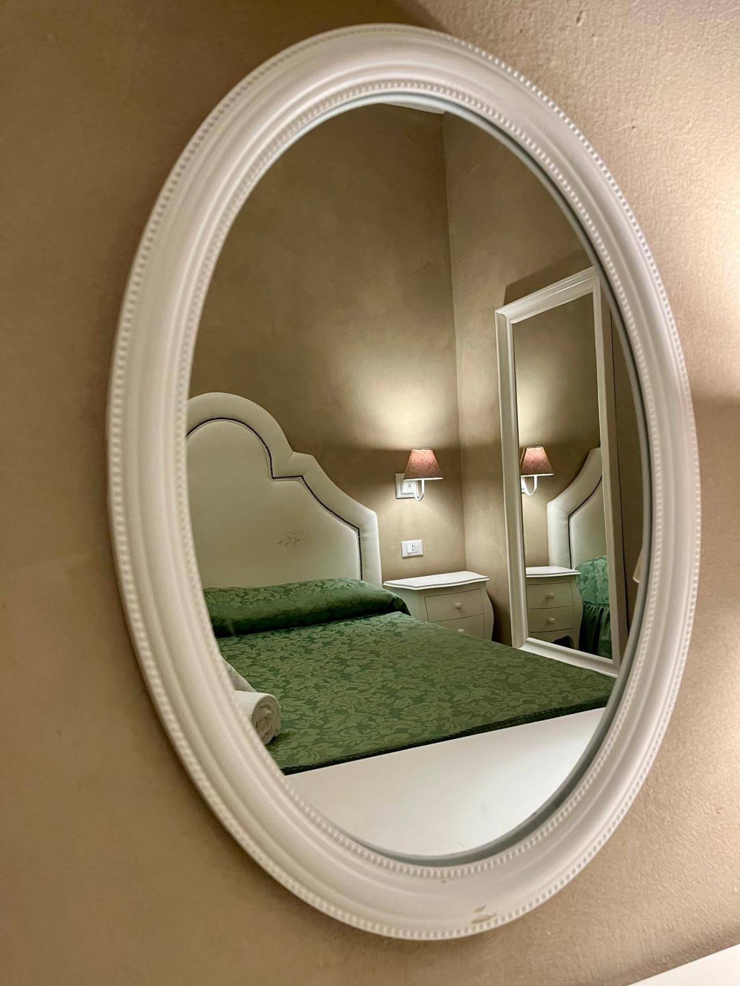Boutique Calais Hotel *