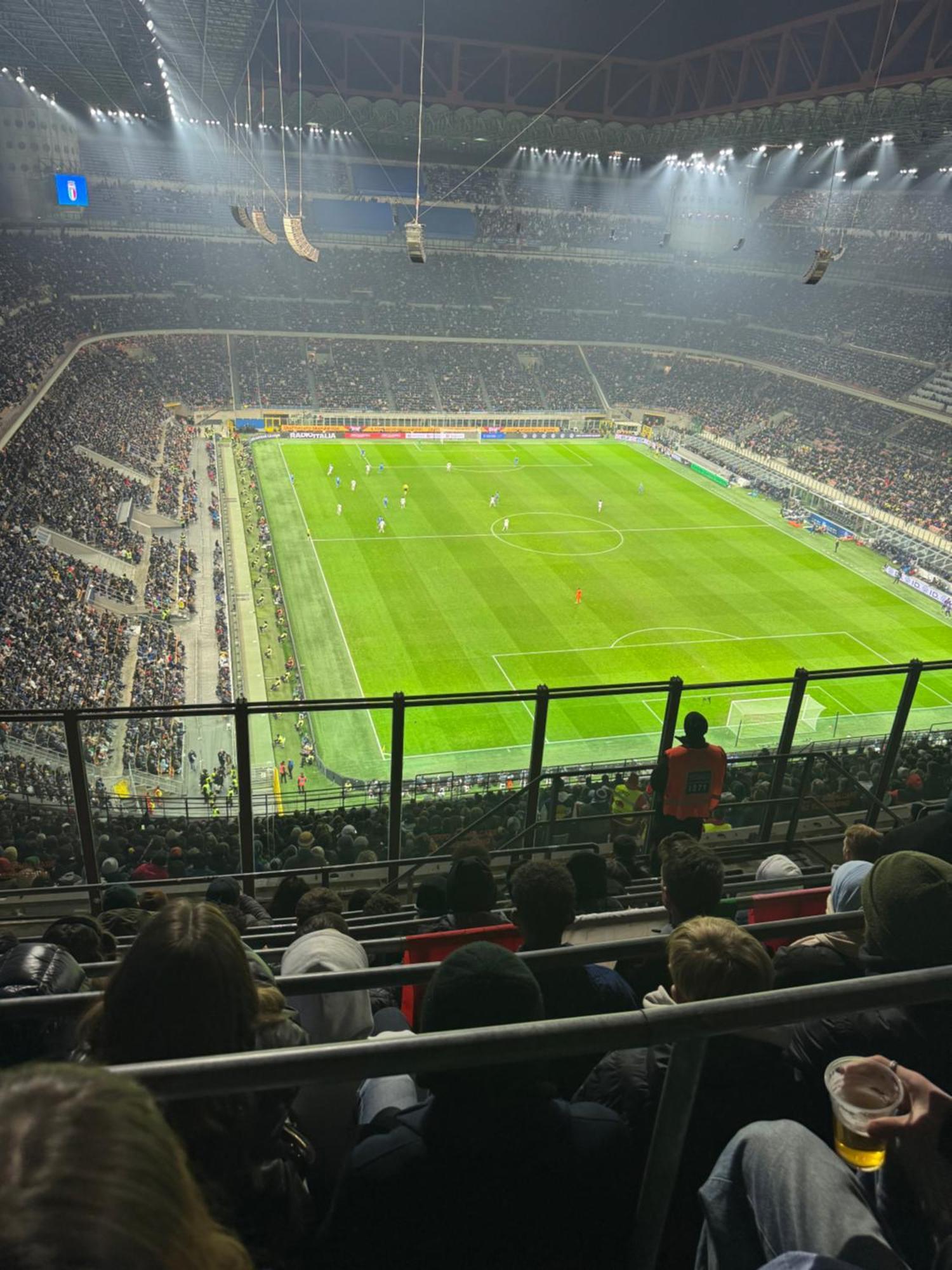 Gloria * Milan