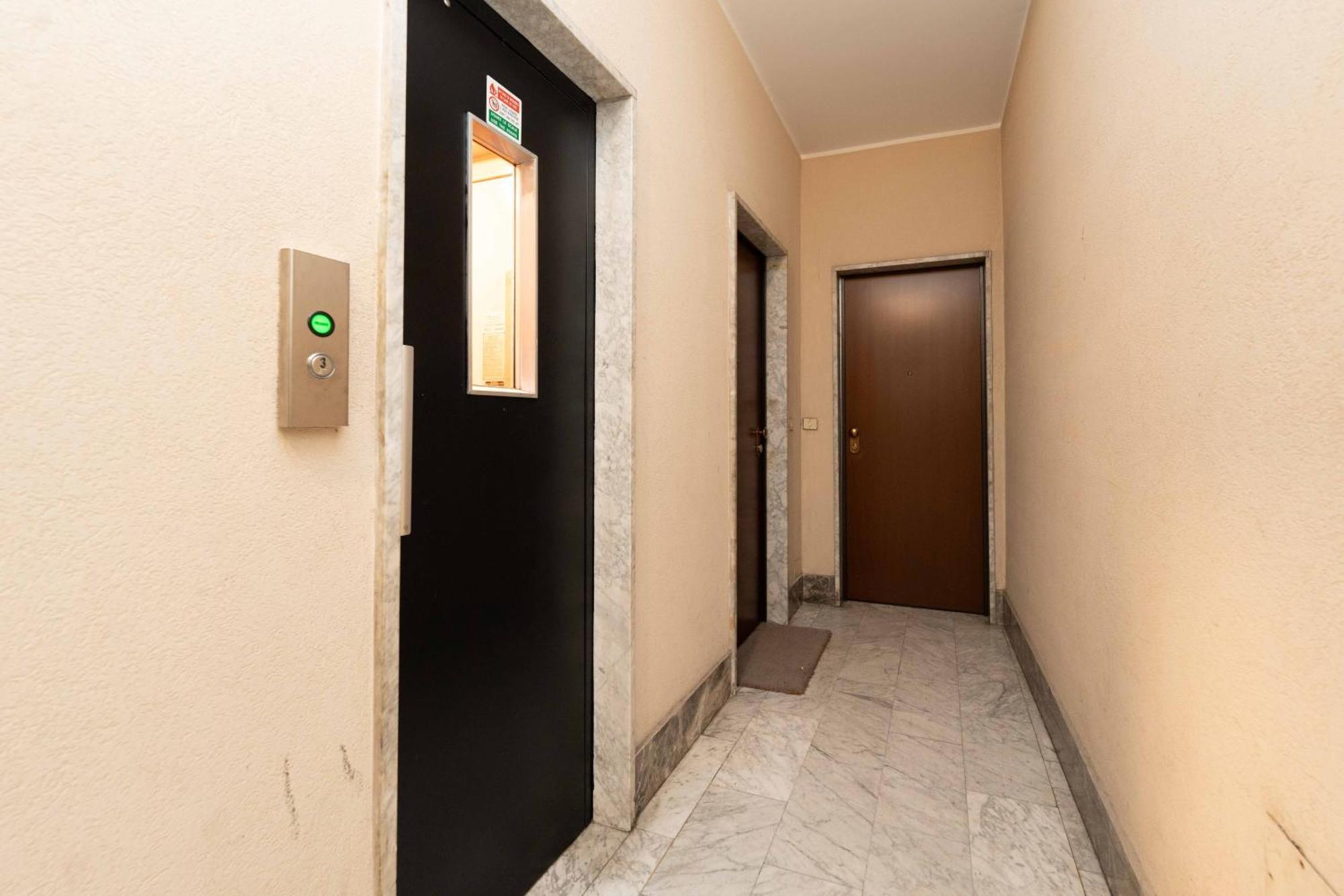 12 Centro Parking Free * Milan