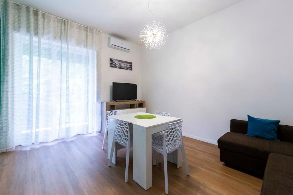 Homi Apartment *