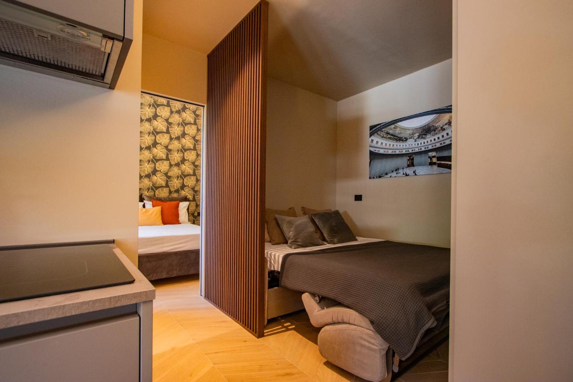Fashion & Design District- Fancy Apartment