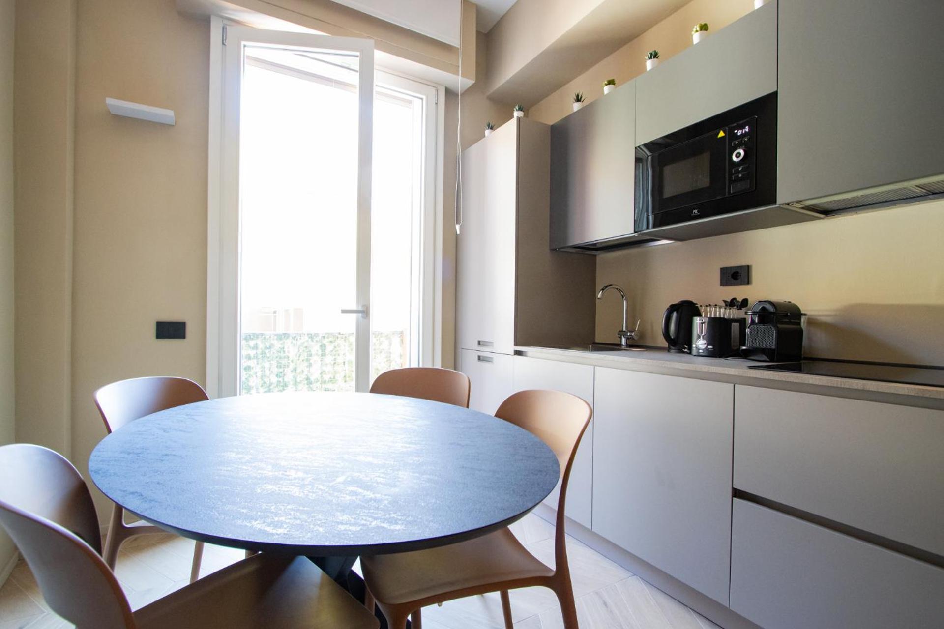 Apartment Fashion & Design District- Fancy Milan