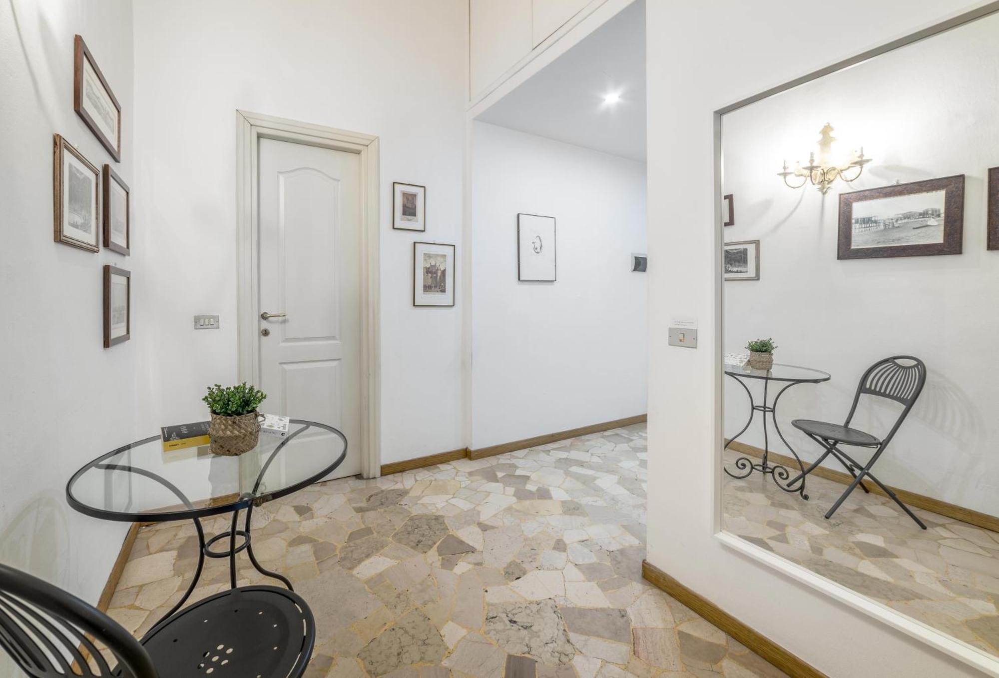 Ausonio 14 Appartamento