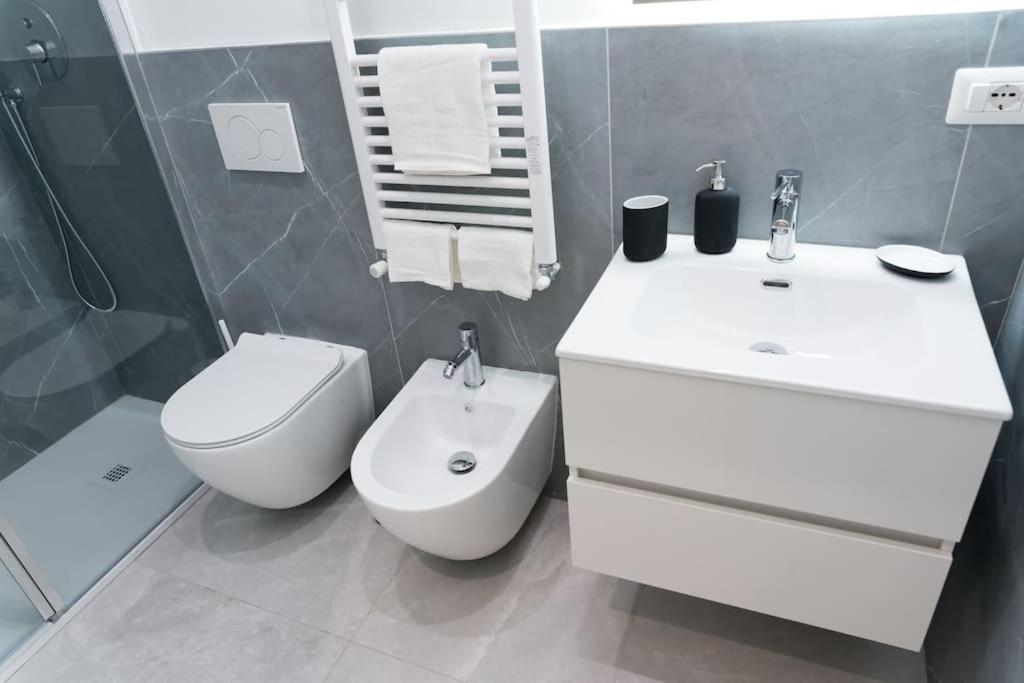 Luxury Sarpi Chinatown Apartment *
